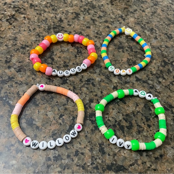 Taylor Swift The Eras Tour Friendship Bracelets set of four - Picture 1 of 5
